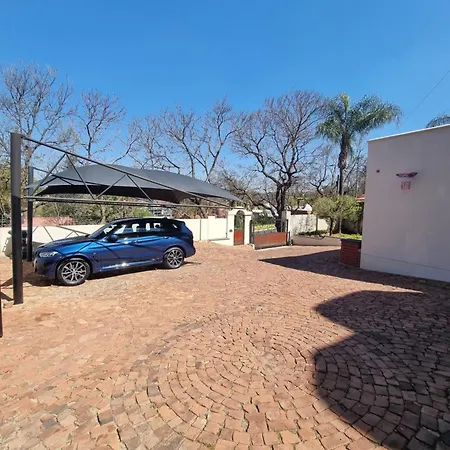 400 On Delphinus Apartment Pretoria Exterior photo